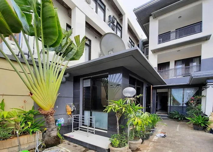 Oyo 3851 Seri Sukmawati Syariah Hotel Denpasar